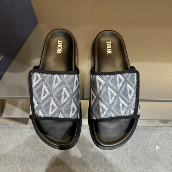 Dior low heel flat slides